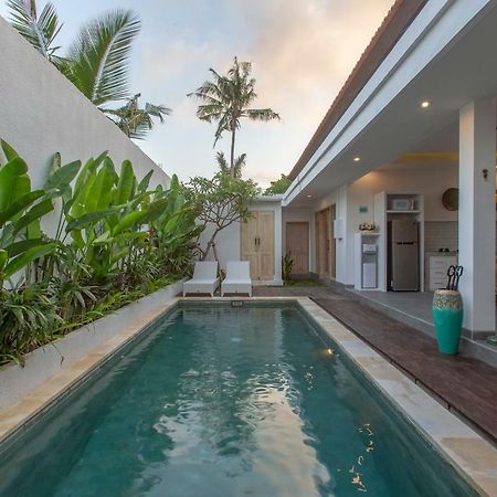 Villa Arif Seminyak Buitenkant foto