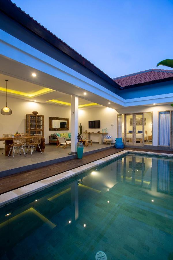 Villa Arif Seminyak Buitenkant foto